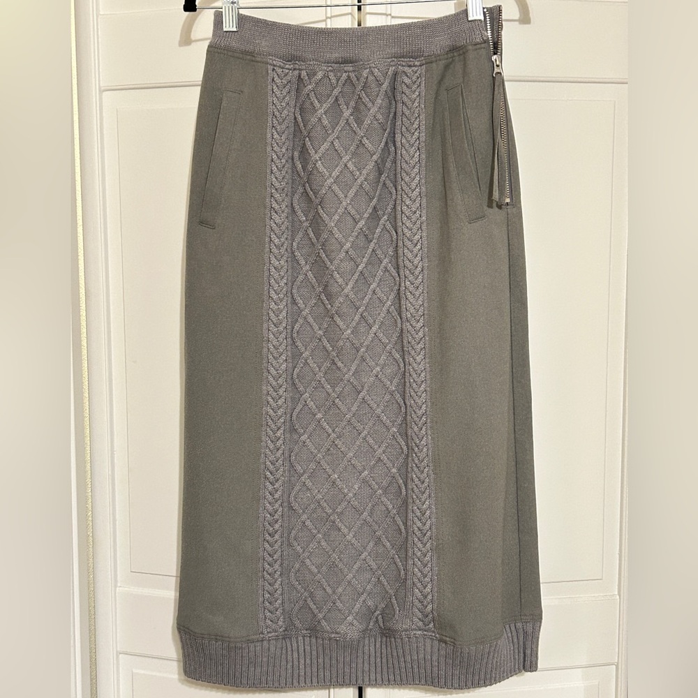 Elegant Zucca Gray Women's Medi Skirt